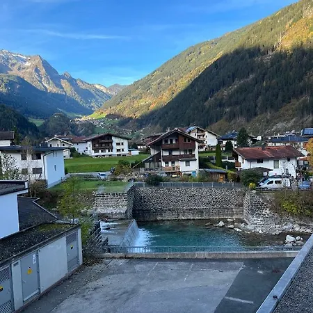 Center & Privatunterkunft *