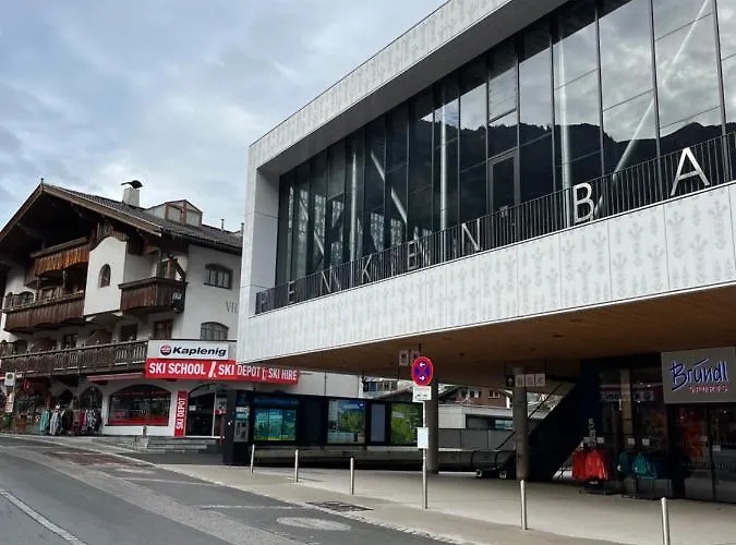 Center & * Mayrhofen